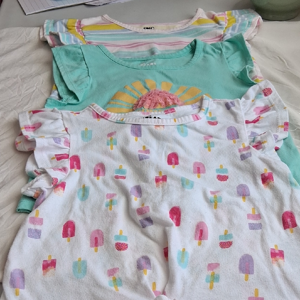 Great 3 Tees BundlesEpic Threads Brand, In Excellent Condition.